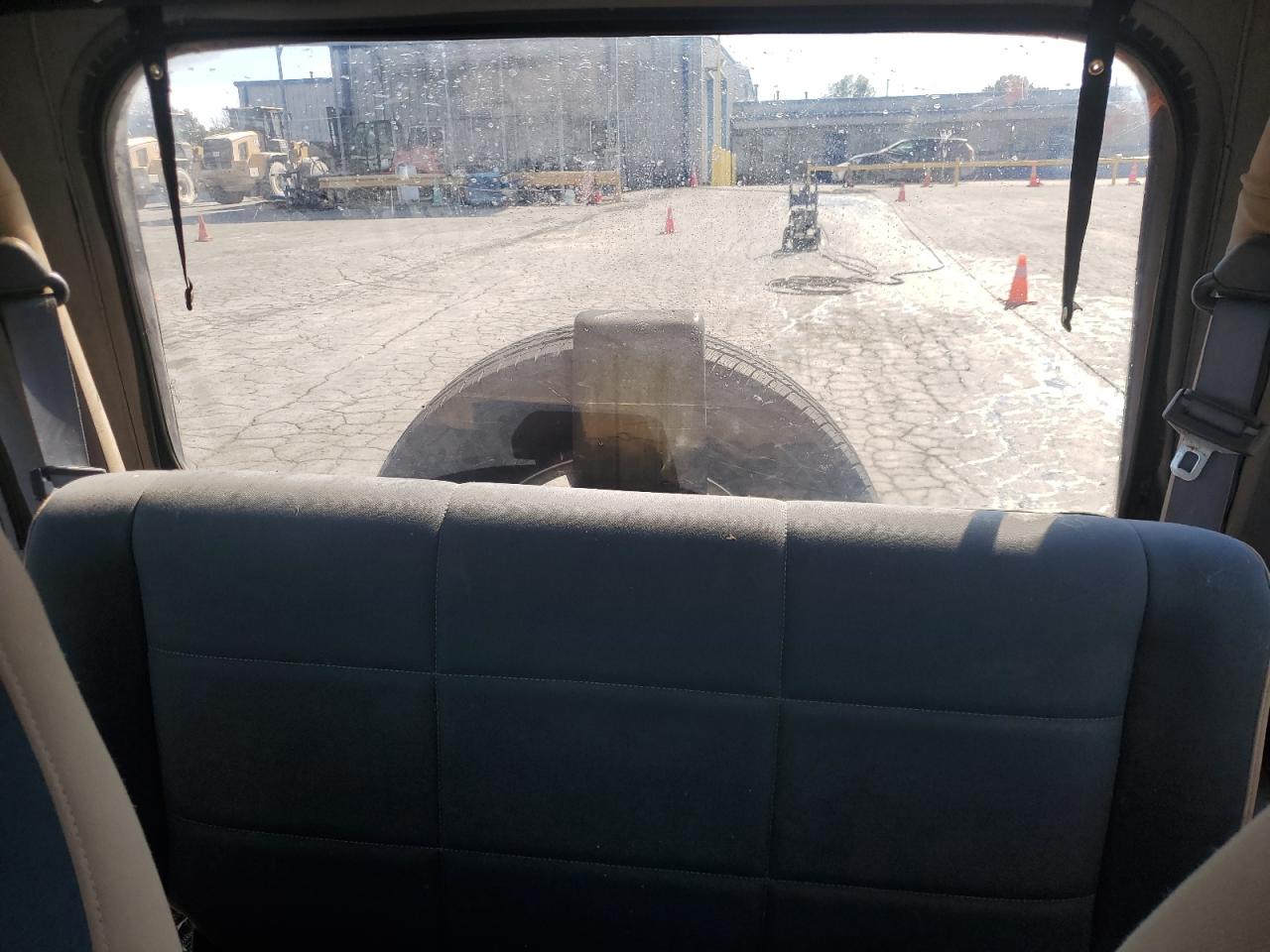 2001 Jeep Wrangler / Tj Sahara VIN: 1J4FA59S51P316375 Lot: 85130815