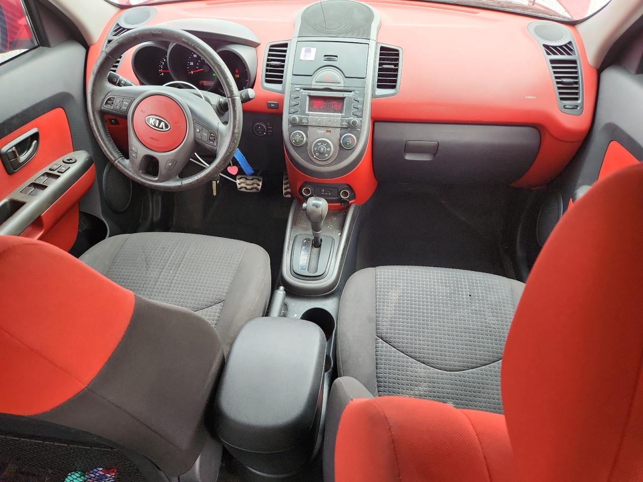 2010 Kia Soul + VIN: KNDJT2A25A7035195 Lot: 85944535