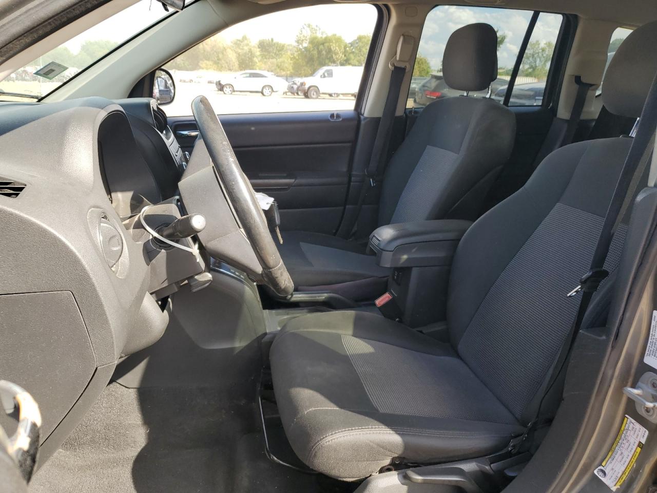 2012 Jeep Compass Latitude VIN: 1C4NJDEB4CD616169 Lot: 82270385