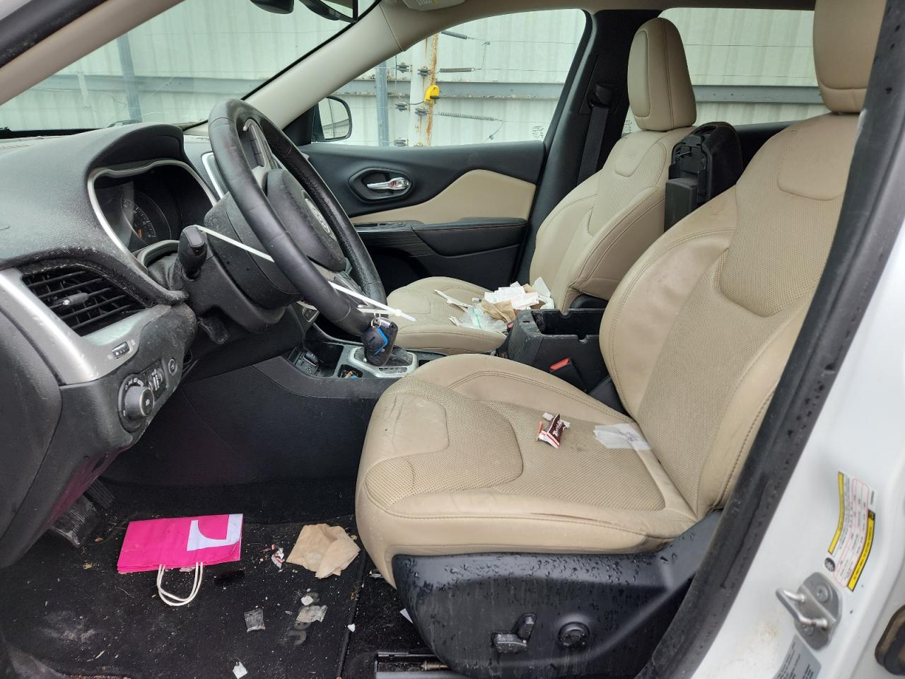 2015 Jeep Cherokee Limited VIN: 1C4PJLDB0FW506085 Lot: 86866365