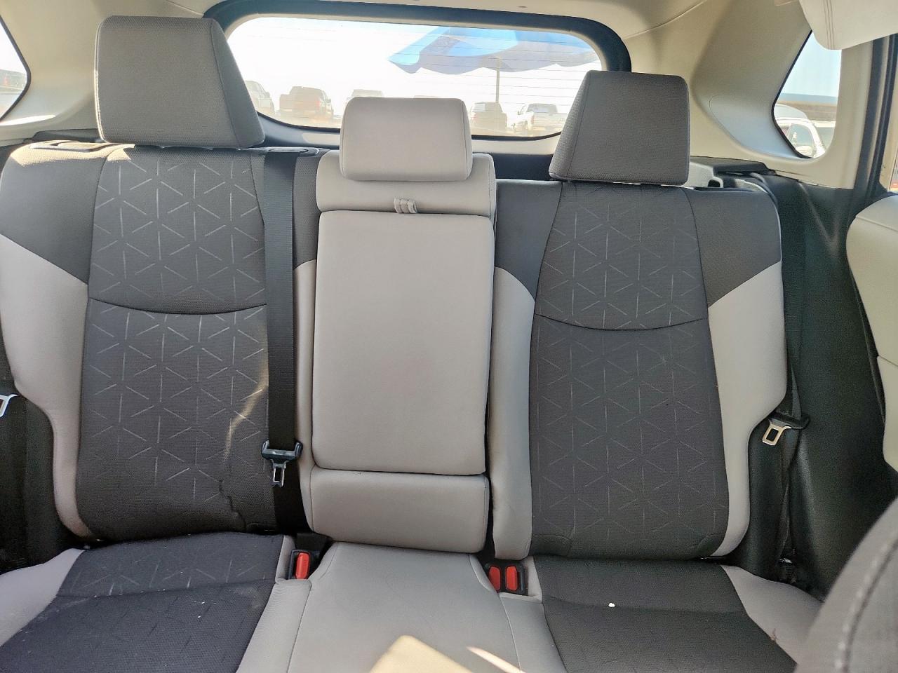 2024 Toyota Rav4 Xle VIN: 2T3P1RFV1RW489438 Lot: 82277415