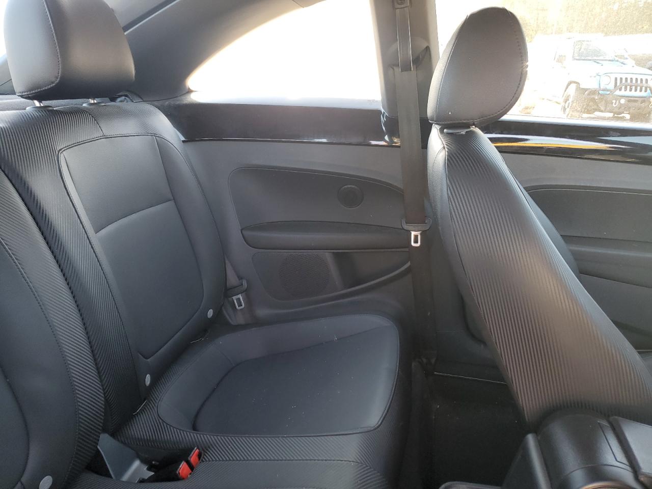 2012 Volkswagen Beetle VIN: 3VWJP7AT3CM623418 Lot: 89851235