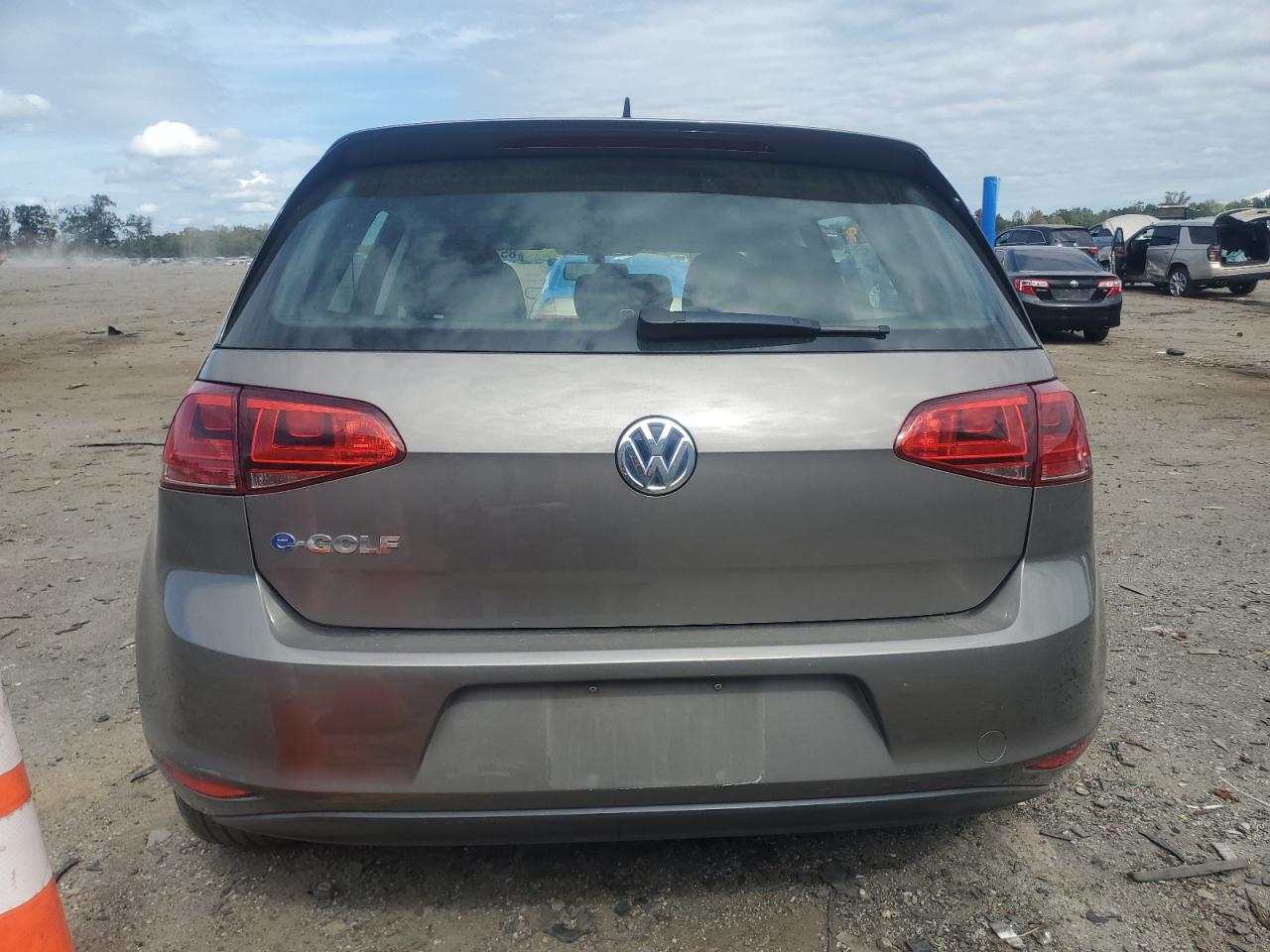 2016 Volkswagen E-Golf Se VIN: WVWKP7AU6GW913268 Lot: 85271855