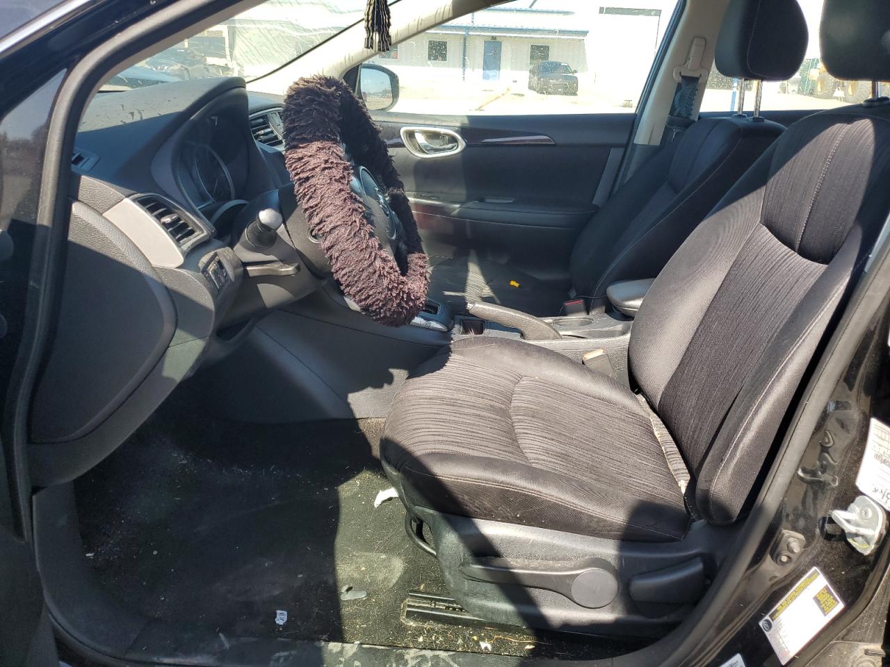 2017 Nissan Sentra S VIN: 3N1AB7AP8HL637271 Lot: 82249375