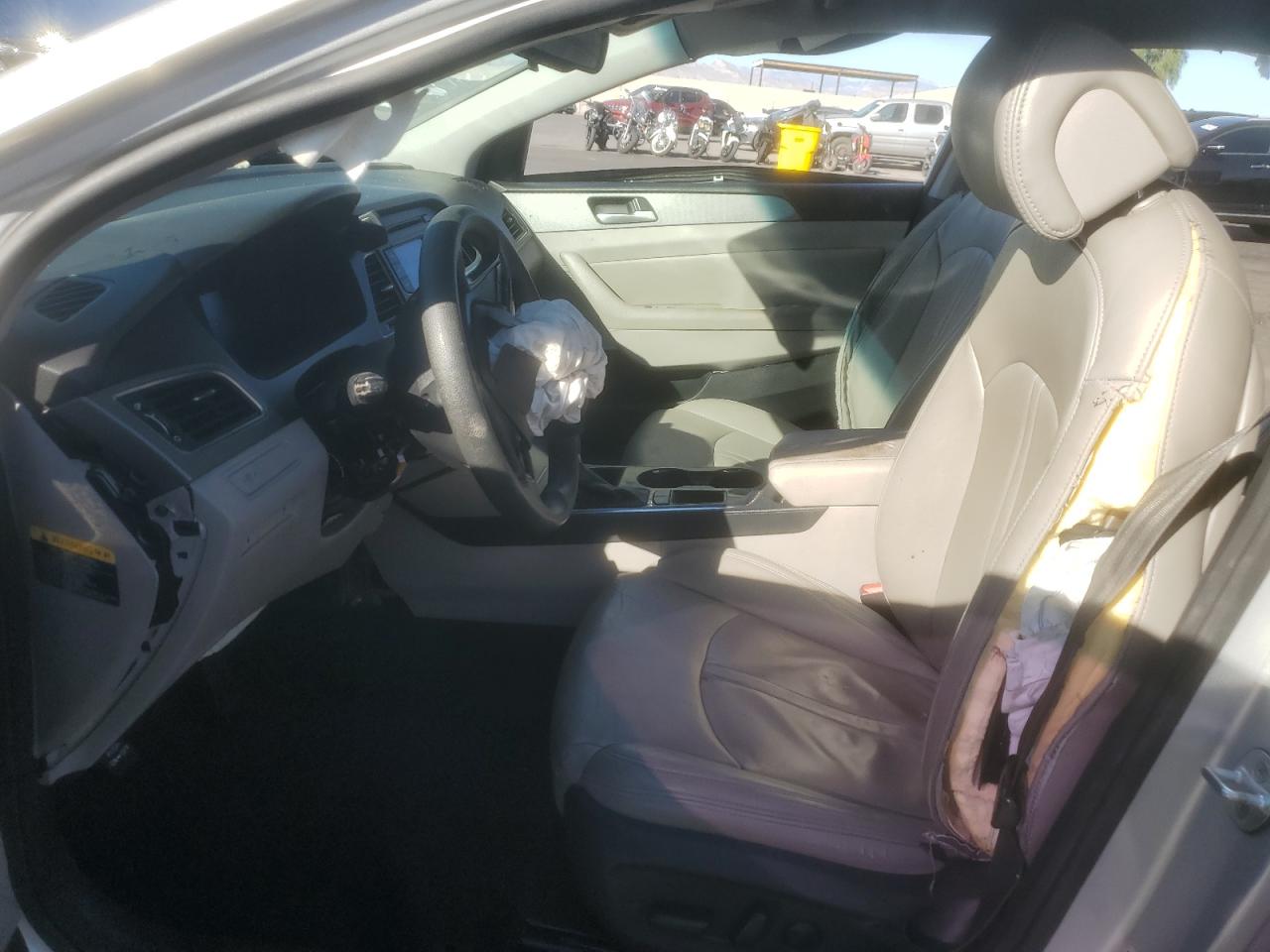 2015 Hyundai Sonata Se VIN: 5NPE24AF2FH165215 Lot: 85903595