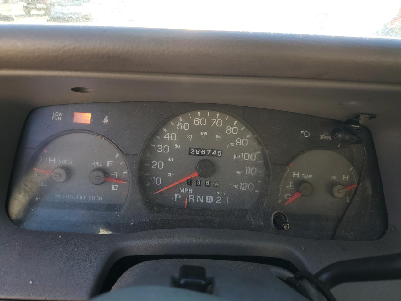 2000 Mercury Grand Marquis Ls VIN: 2MEFM75W8YX709324 Lot: 85925235