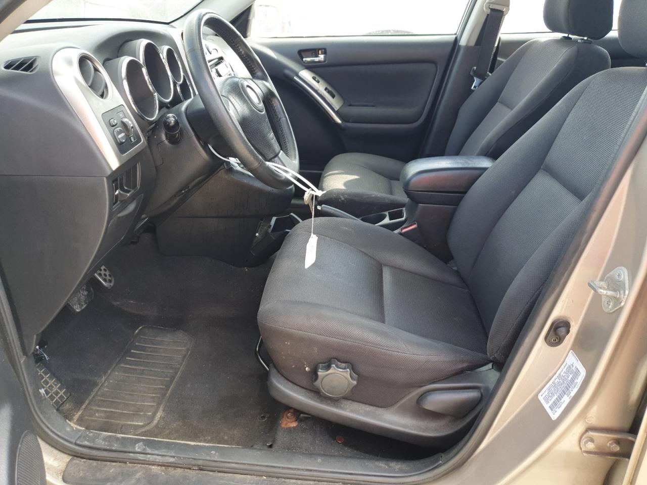 2003 Toyota Corolla Matrix Base VIN: 2T1LR32E93C163592 Lot: 85833275