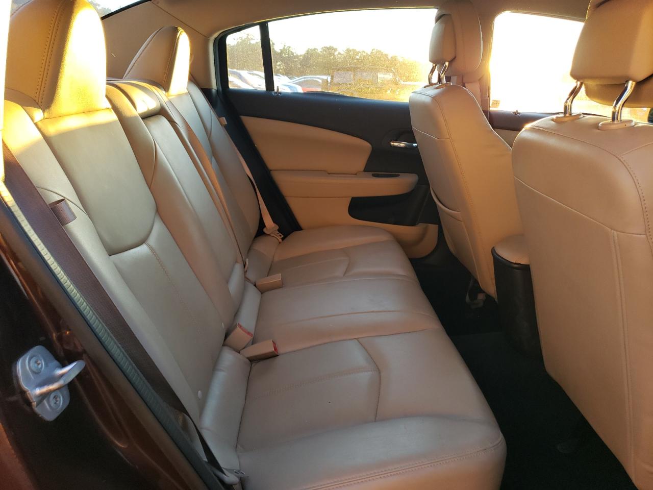 2012 Chrysler 200 Limited VIN: 1C3CCBCGXCN250219 Lot: 86495705
