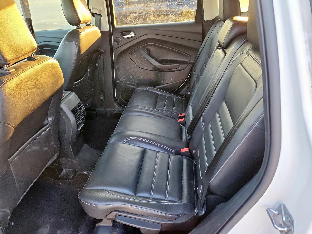 2018 Ford Escape Titanium VIN: 1FMCU0J92JUA63427 Lot: 86289735