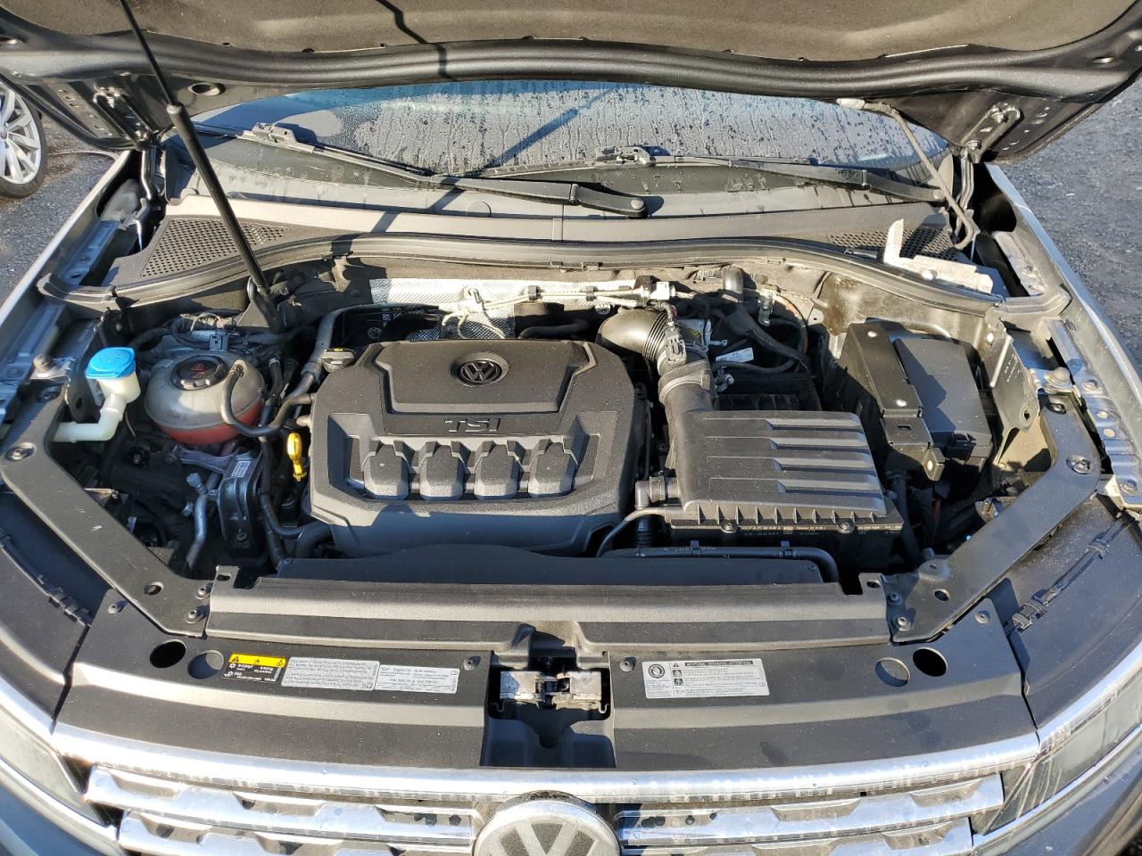2018 Volkswagen Tiguan Sel Premium VIN: 3VV4B7AX0JM198885 Lot: 85664055