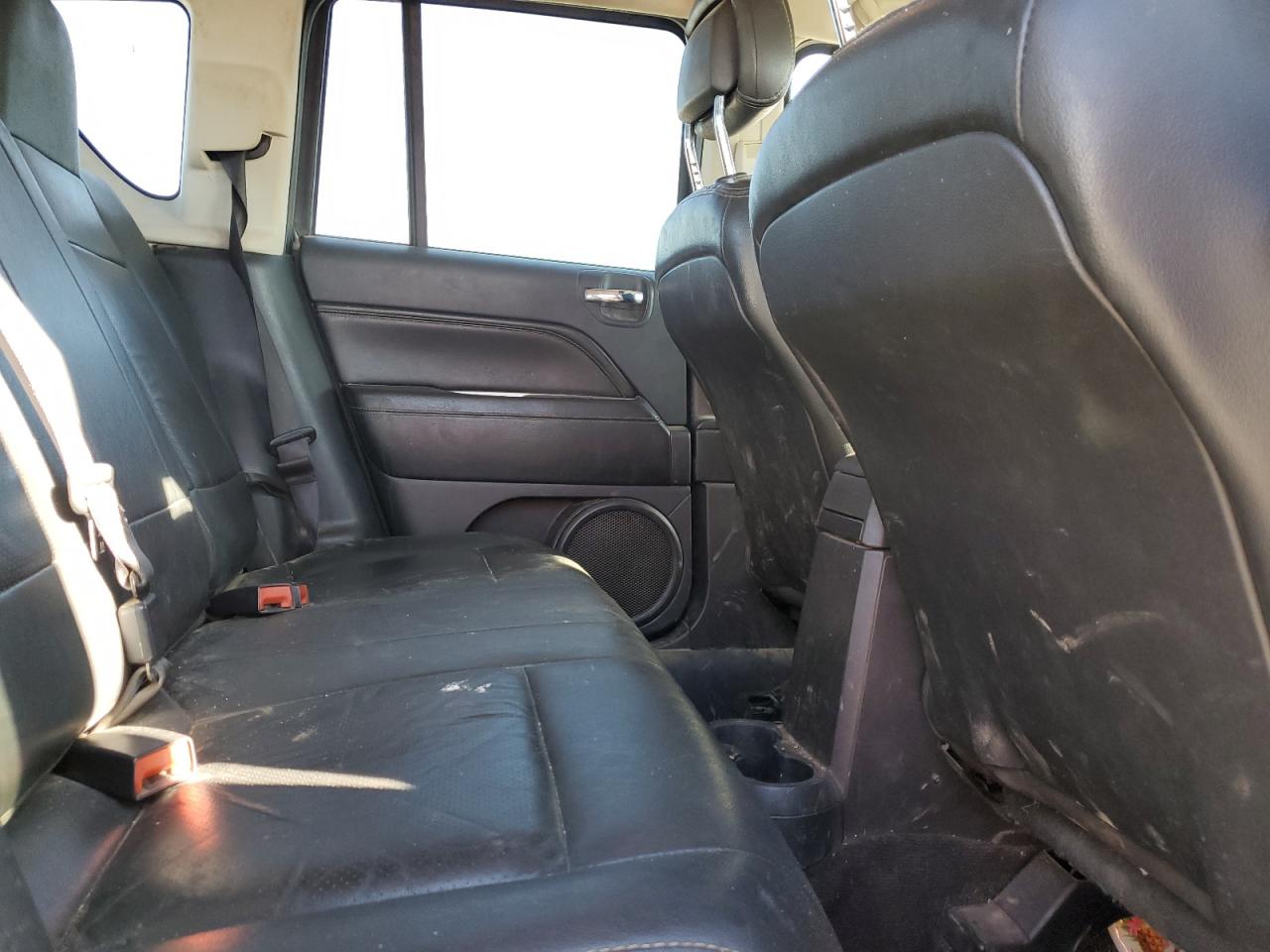 2017 Jeep Compass Latitude VIN: 1C4NJDEB7HD190260 Lot: 85013505