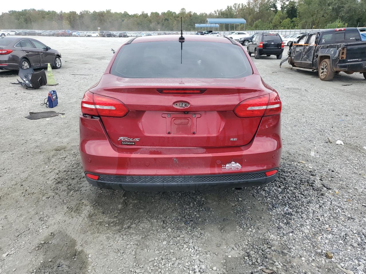 2015 Ford Focus Se VIN: 1FADP3F21FL353612 Lot: 85542755