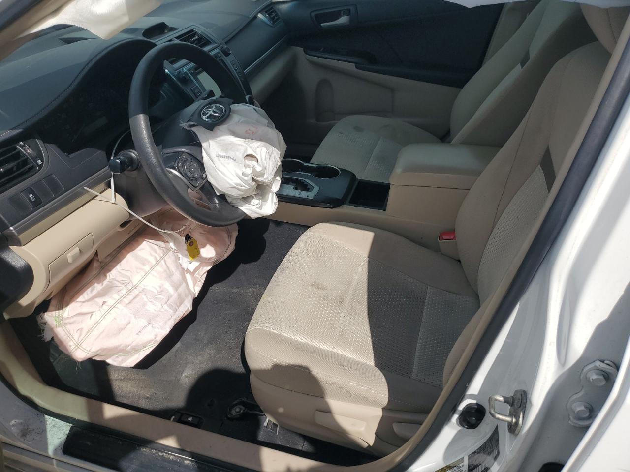 2014 Toyota Camry L VIN: 4T1BF1FK5EU862471 Lot: 85884775