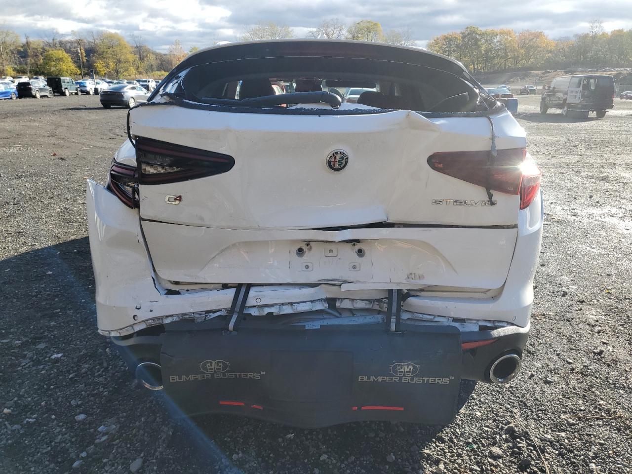 2018 Alfa Romeo Stelvio Ti VIN: ZASFAKBN8J7B72983 Lot: 90545095