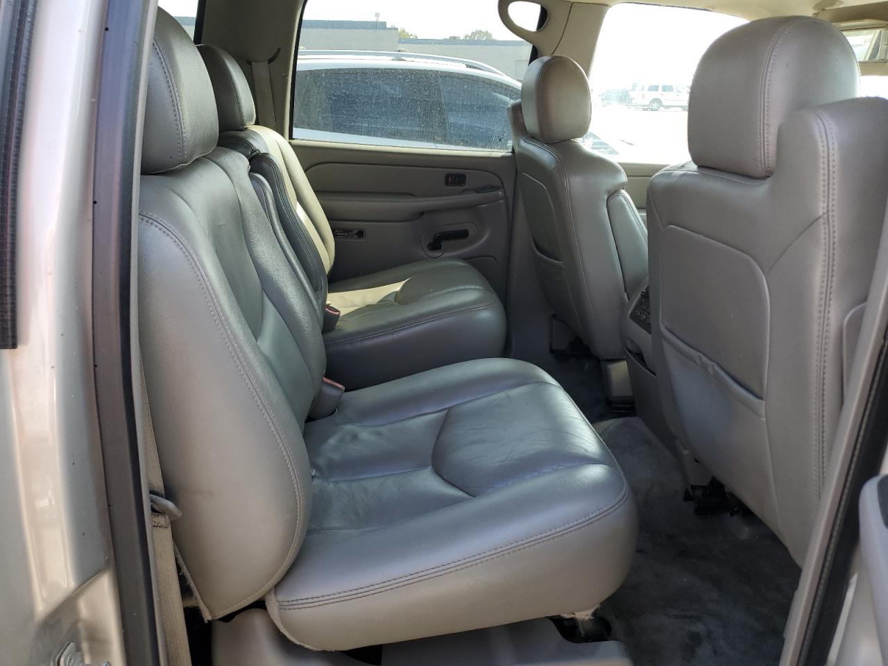 2005 GMC Yukon Xl C1500 VIN: 1GKEC16Z95R129287 Lot: 85344325