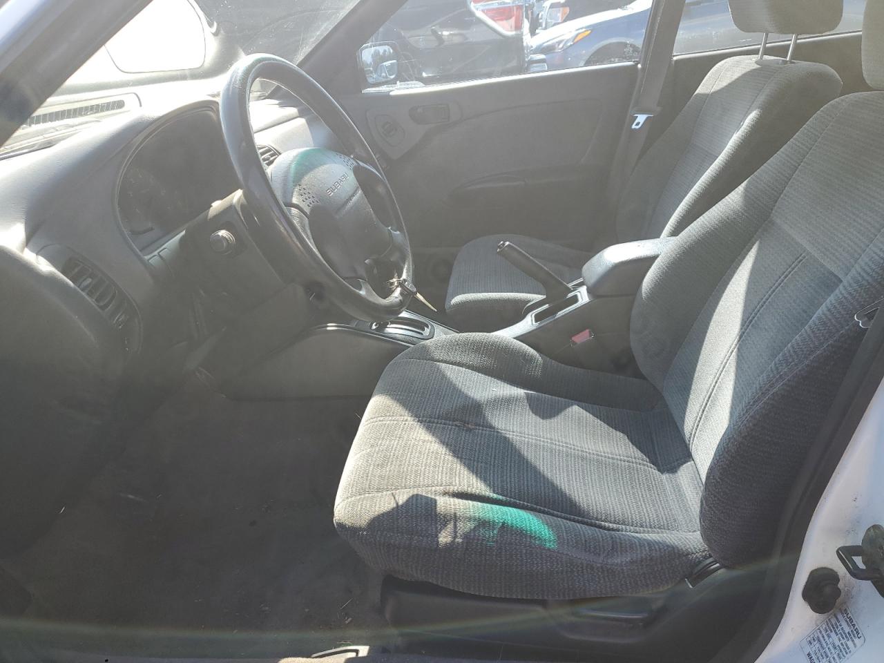 1998 Subaru Legacy L VIN: 4S3BK4350W7317861 Lot: 82567765