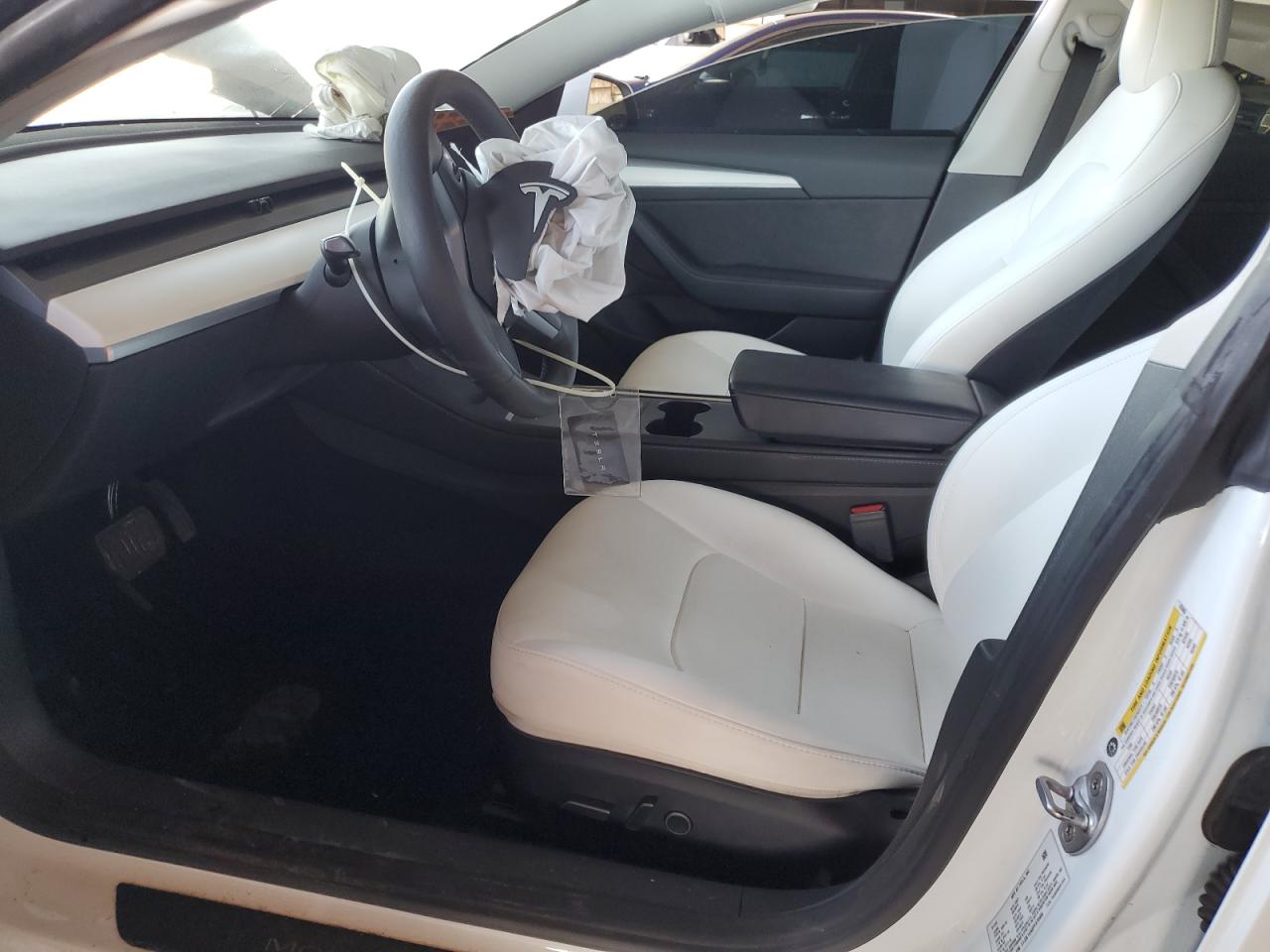 2023 Tesla Model 3 VIN: 5YJ3E1EA0PF470465 Lot: 84702285