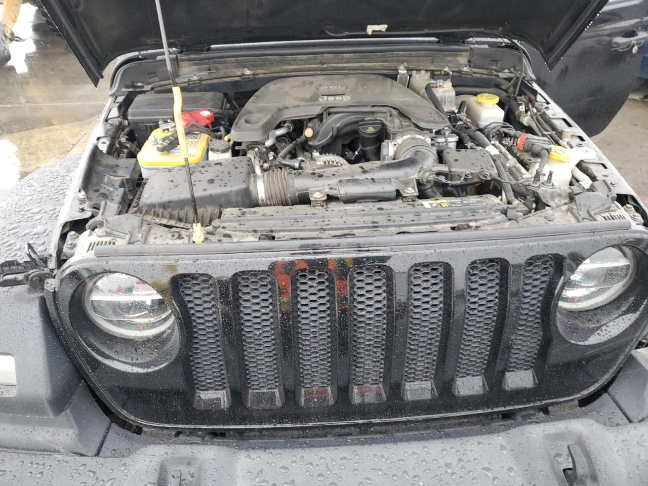 2018 Jeep Wrangler Unlimited Sport VIN: 1C4HJXDG2JW304221 Lot: 82467575