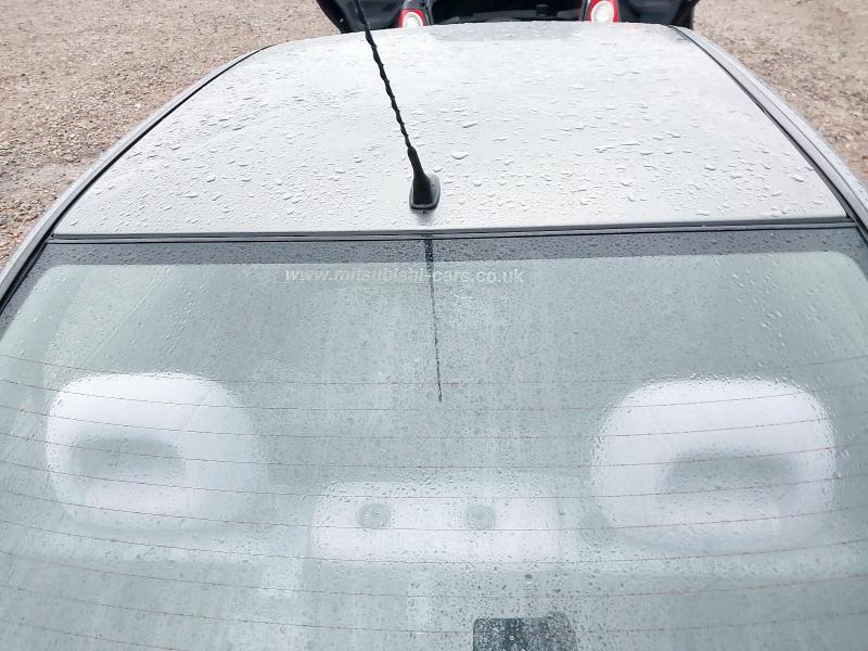 2005 MITSUBISHI LANCER EQUIPPE 
