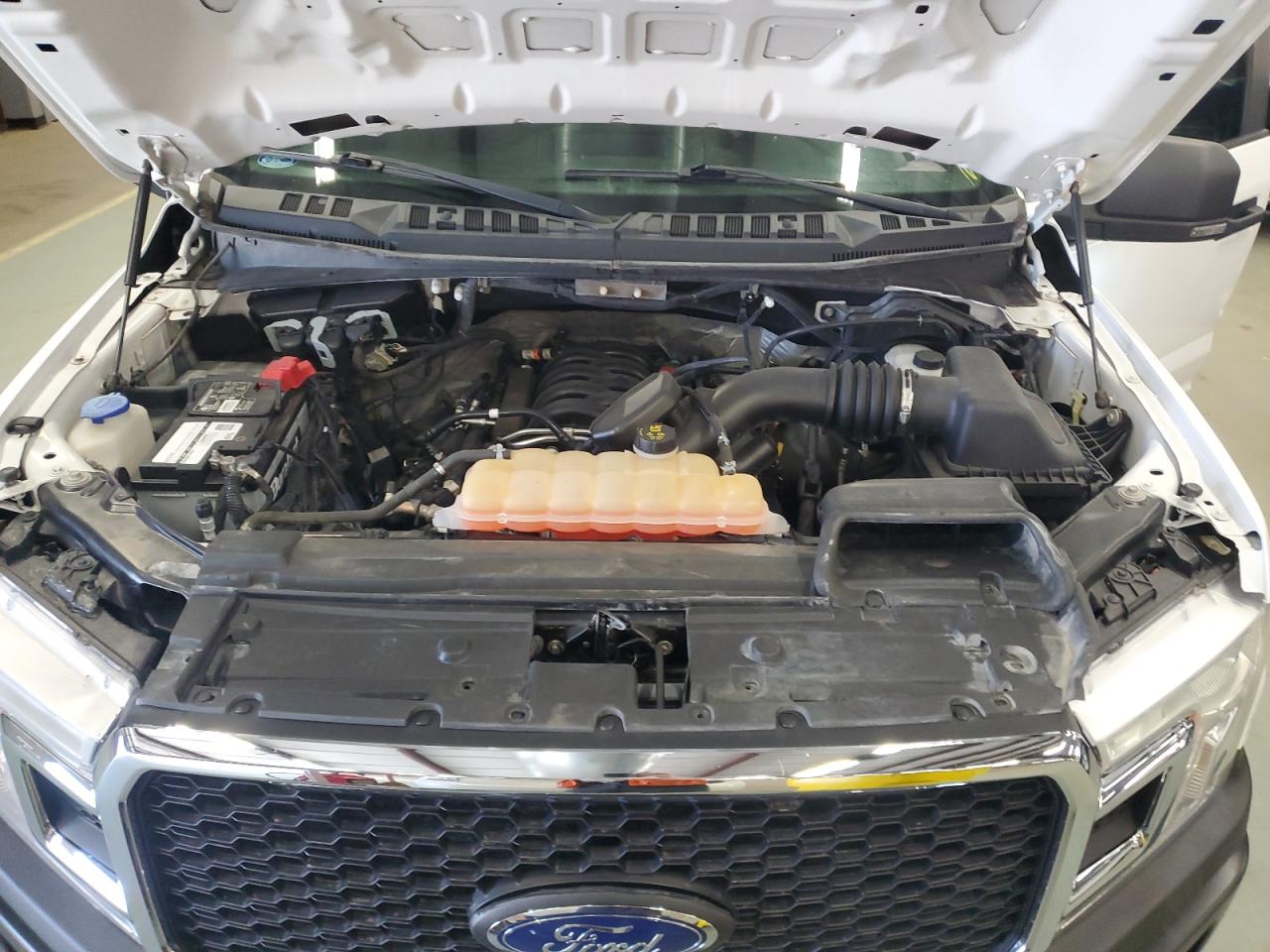 2018 Ford F150 Supercrew VIN: 1FTFW1E58JKF37871 Lot: 89500565
