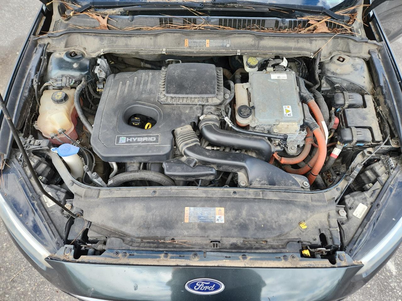 2015 Ford Fusion Se Hybrid VIN: 3FA6P0LU9FR201883 Lot: 82308455