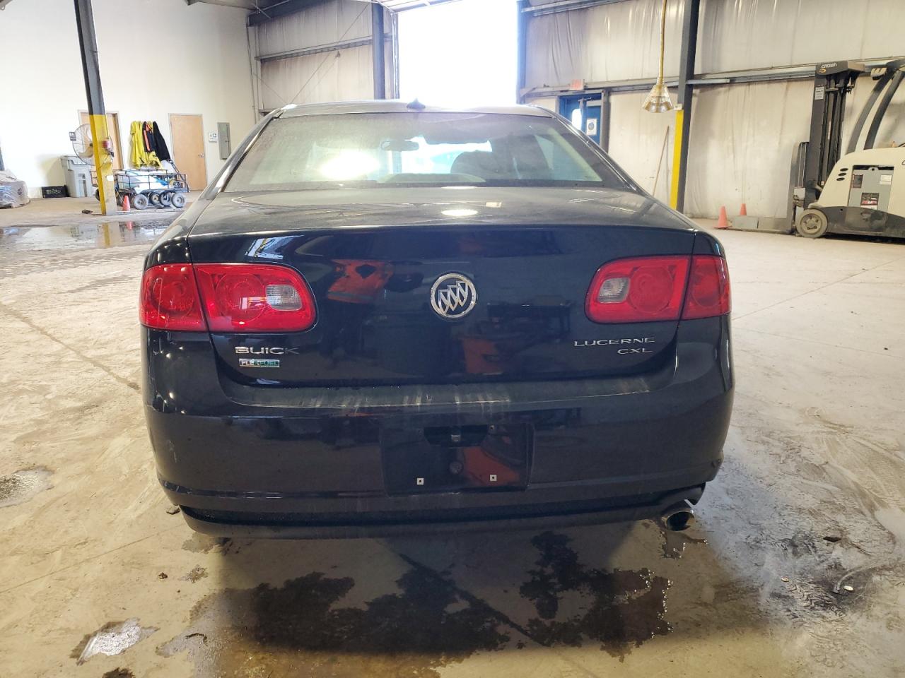 2011 Buick Lucerne Cxl VIN: 1G4HC5EM6BU140614 Lot: 89873095