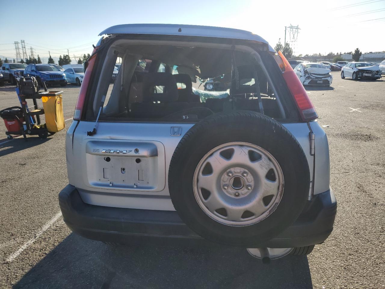 1999 Honda Cr-V Lx VIN: JHLRD2840XC024311 Lot: 82489815