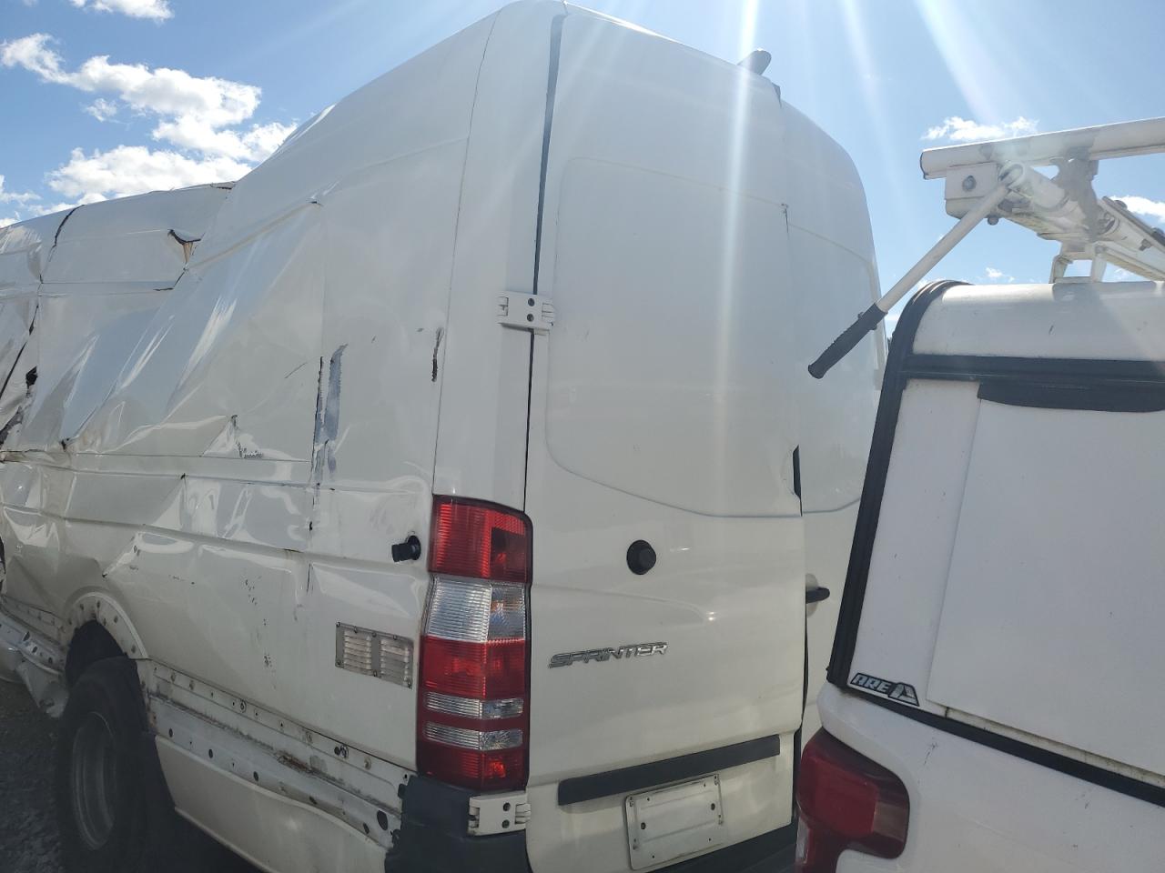 2014 Mercedes-Benz Sprinter 3500 VIN: WD3PF1DC3E5848031 Lot: 90613585