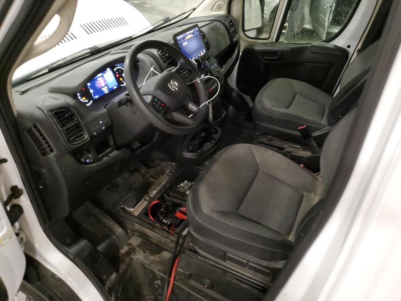 2022 Ram Promaster 2500 Delivery Van VIN: 3C6LRVDG0NE108924 Lot: 90518205