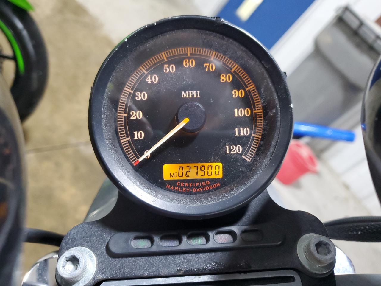 2004 Harley-Davidson Xl883 VIN: 1HD4CAM134K414819 Lot: 84630425