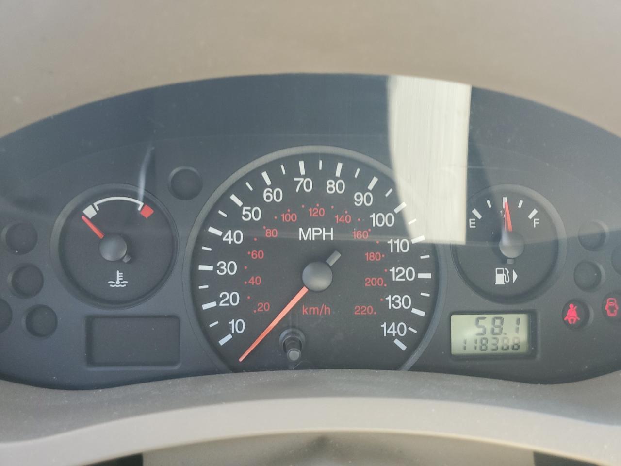 2005 Ford Focus Zx4 VIN: 1FAFP34NX5W220530 Lot: 85170255