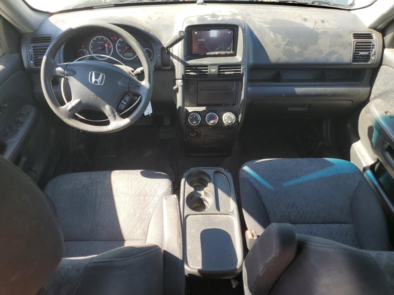 2005 Honda Cr-V Lx VIN: JHLRD68505C016173 Lot: 85528095