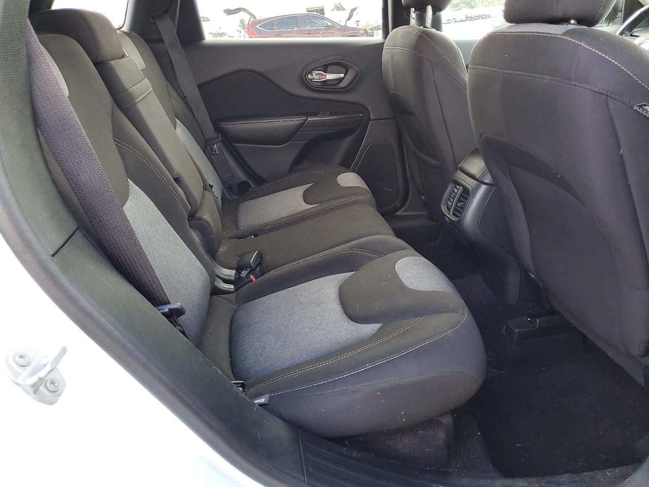 2016 Jeep Cherokee Sport VIN: 1C4PJMAB1GW349226 Lot: 87413845