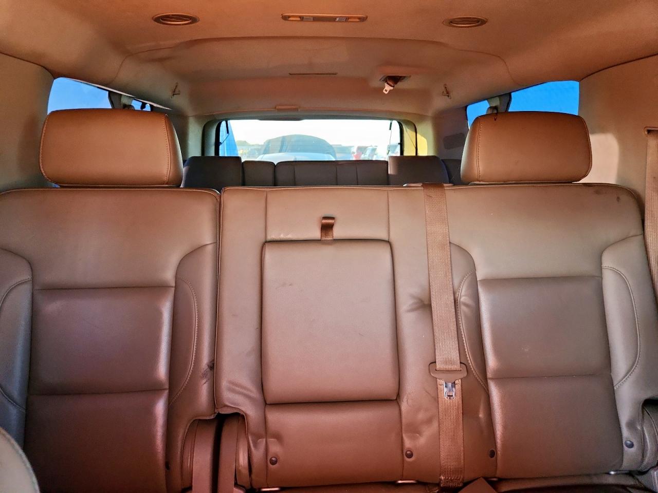2016 Chevrolet Suburban K1500 Lt VIN: 1GNSKHKC5GR185765 Lot: 84920755