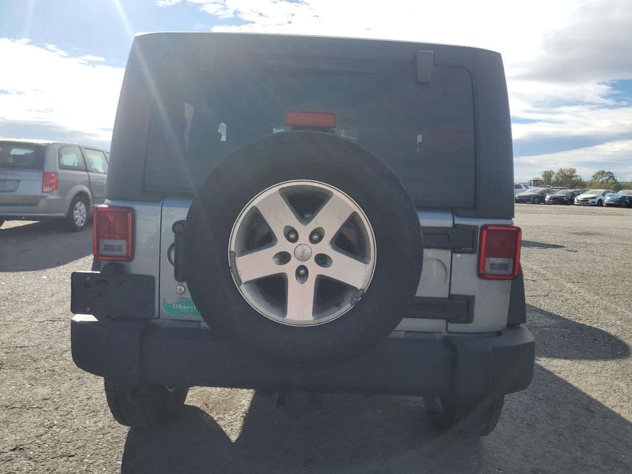 2015 Jeep Wrangler Sport VIN: 1C4AJWAG6FL559608 Lot: 86658545