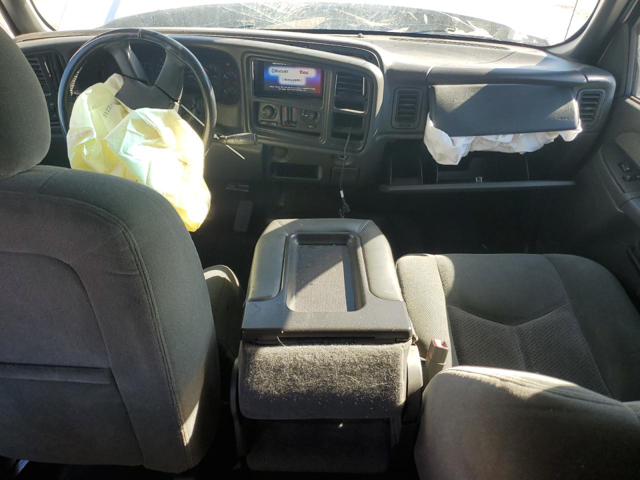 2003 Chevrolet Silverado K2500 Heavy Duty VIN: 1GCHK23U83F252300 Lot: 82237465