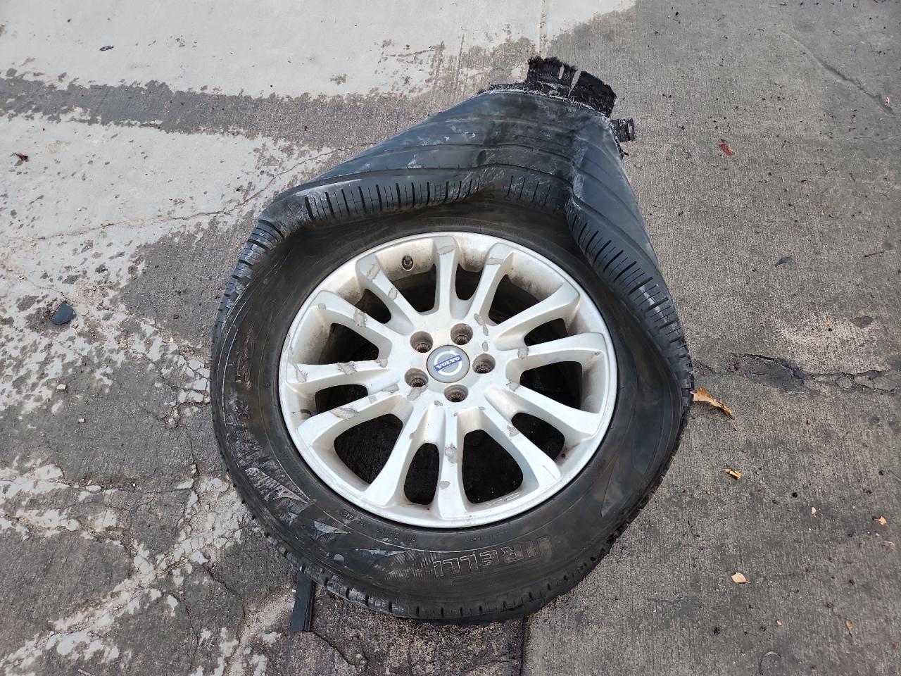 2010 Volvo Xc60 T6 VIN: YV4992DZXA2062865 Lot: 86143485