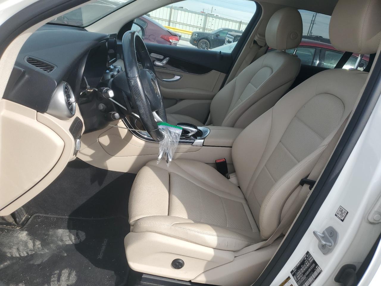 2016 Mercedes-Benz Glc 300 4Matic VIN: WDC0G4KB0GF065935 Lot: 84887715