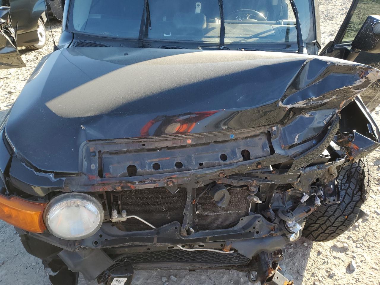 2007 Toyota Fj Cruiser VIN: JTEBU11F670058545 Lot: 82740875