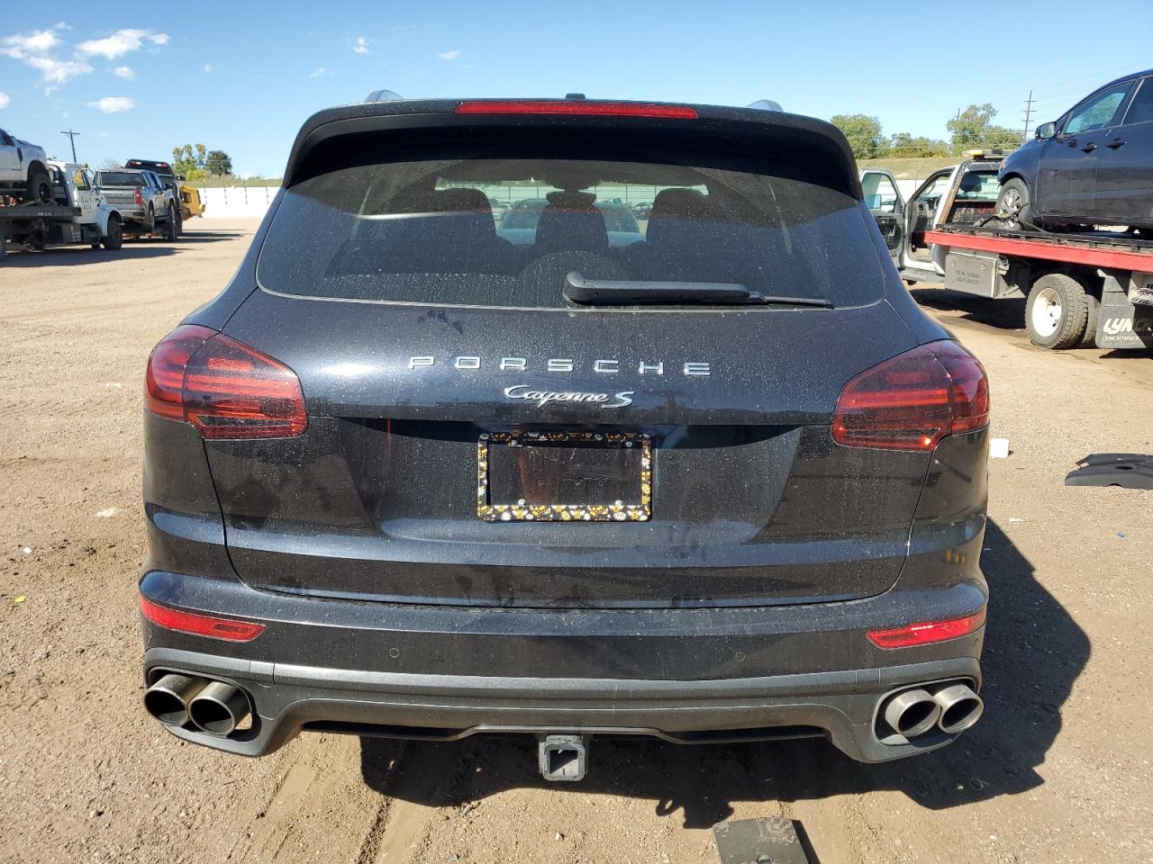2016 Porsche Cayenne S VIN: WP1AB2A24GLA95261 Lot: 84929955