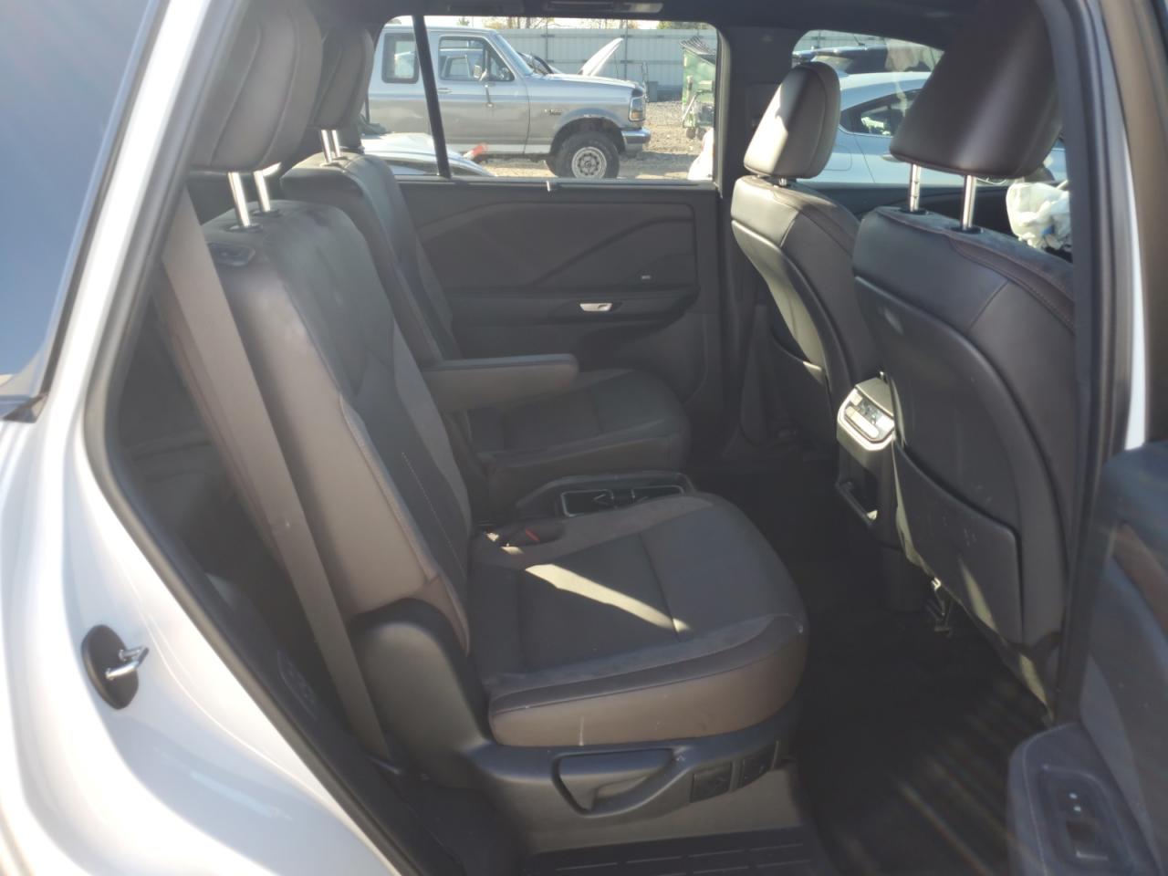 2025 Lexus Tx 350 Base VIN: 5TDAAAB67SS034154 Lot: 82564835