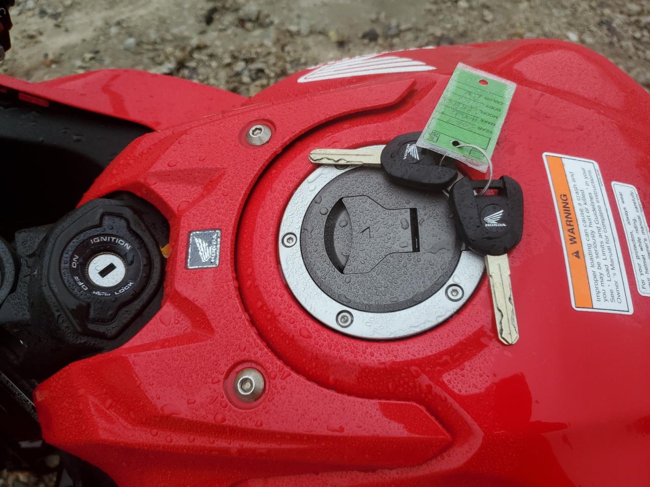 2024 Honda Cbr650 R VIN: MLHRH155XR5000918 Lot: 90700555