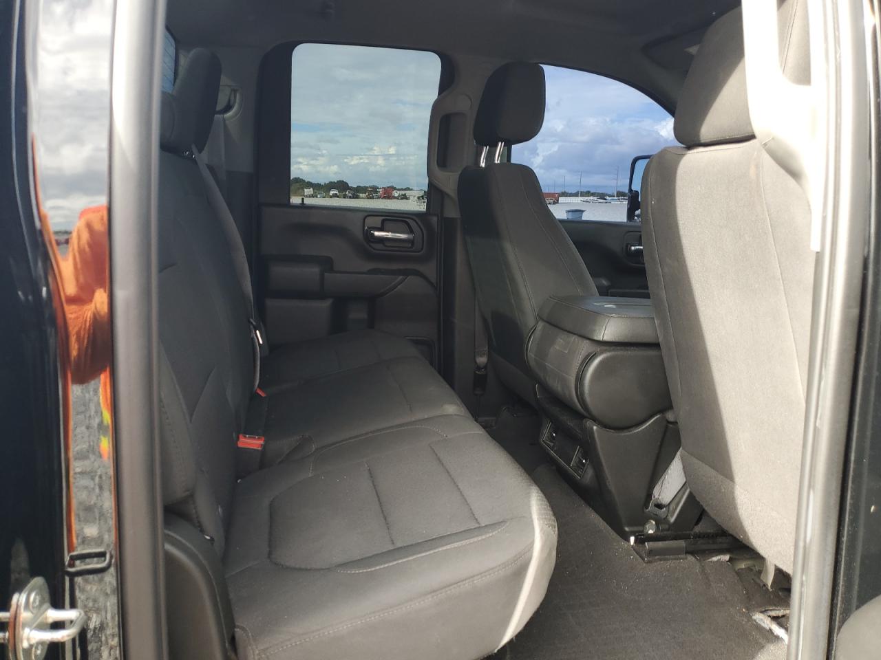 2022 Chevrolet Silverado C2500 Custom VIN: 1GC5WME77NF158244 Lot: 82388135