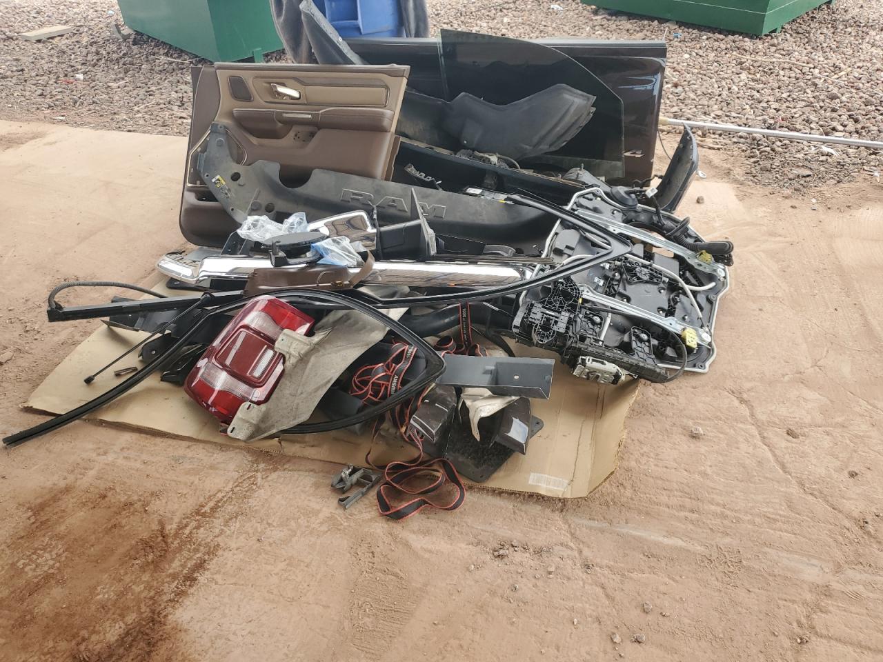 2019 Ram 1500 Longhorn VIN: 1C6SRFKT6KN811887 Lot: 85364265