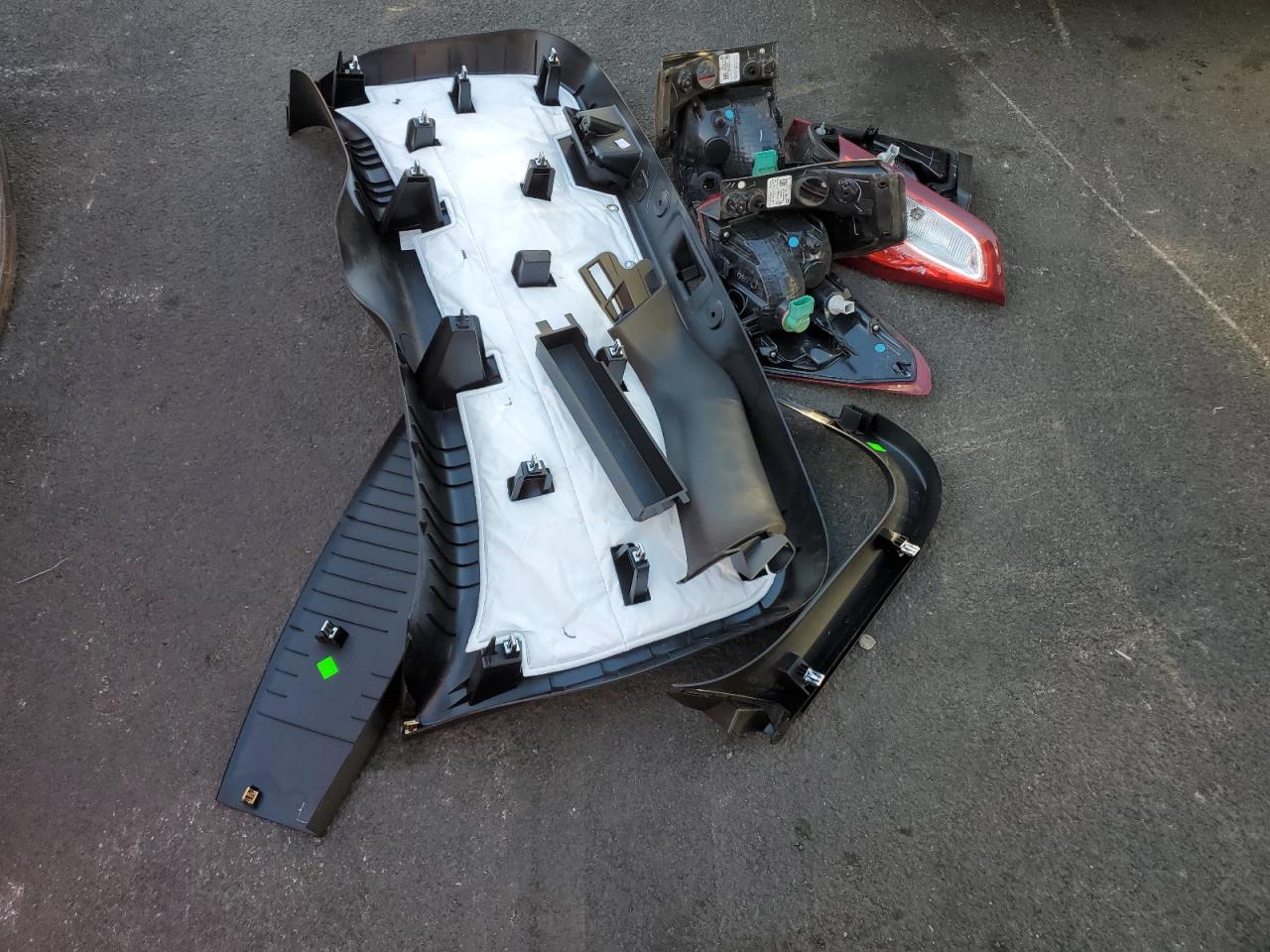 2018 Chevrolet Equinox Lt VIN: 2GNAXJEVXJ6223897 Lot: 85150605