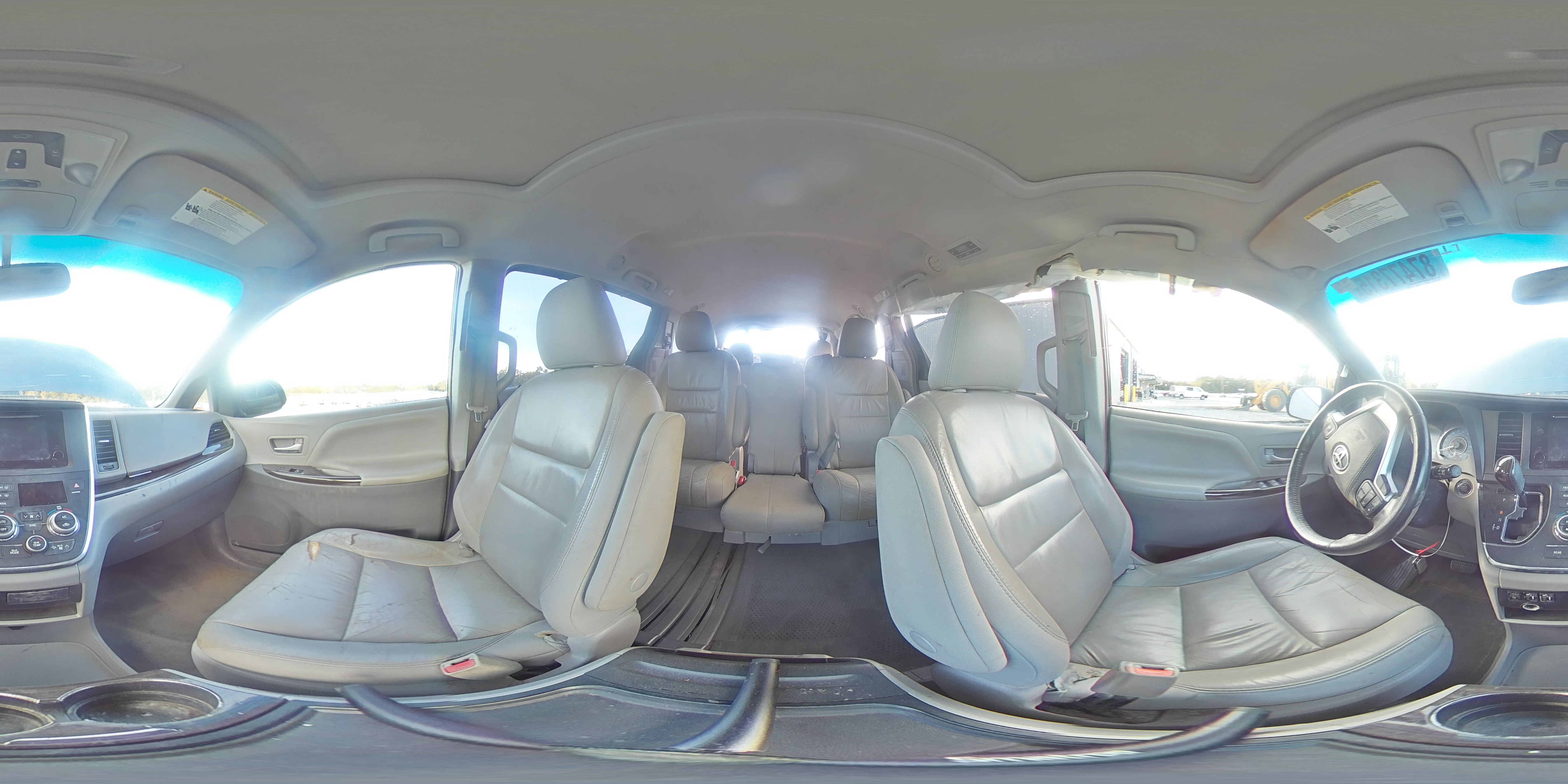 2016 Toyota Sienna Xle VIN: 5TDYK3DC9GS707334 Lot: 87477315