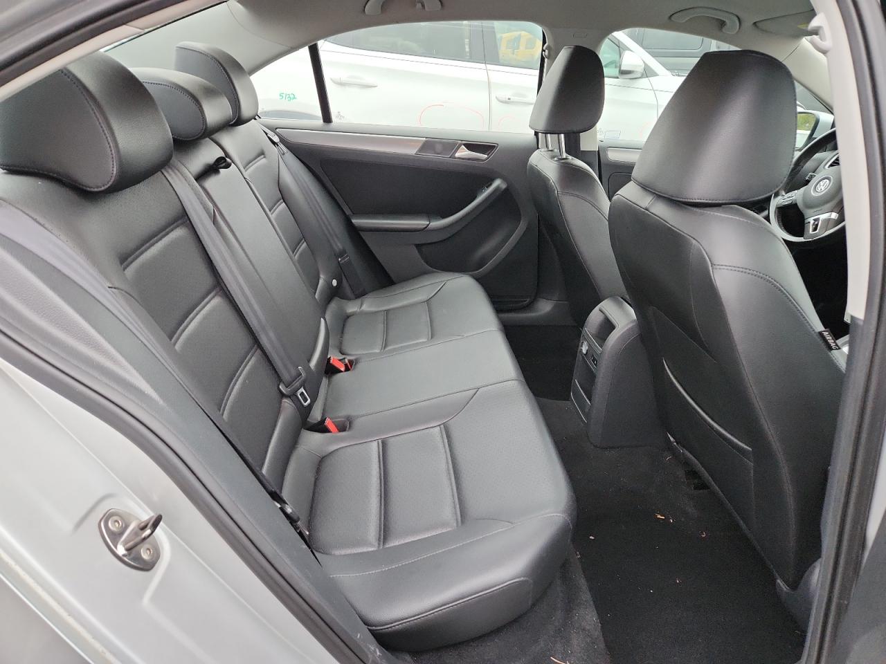 2014 Volkswagen Jetta Tdi VIN: 3VWLL7AJ8EM421020 Lot: 85918875