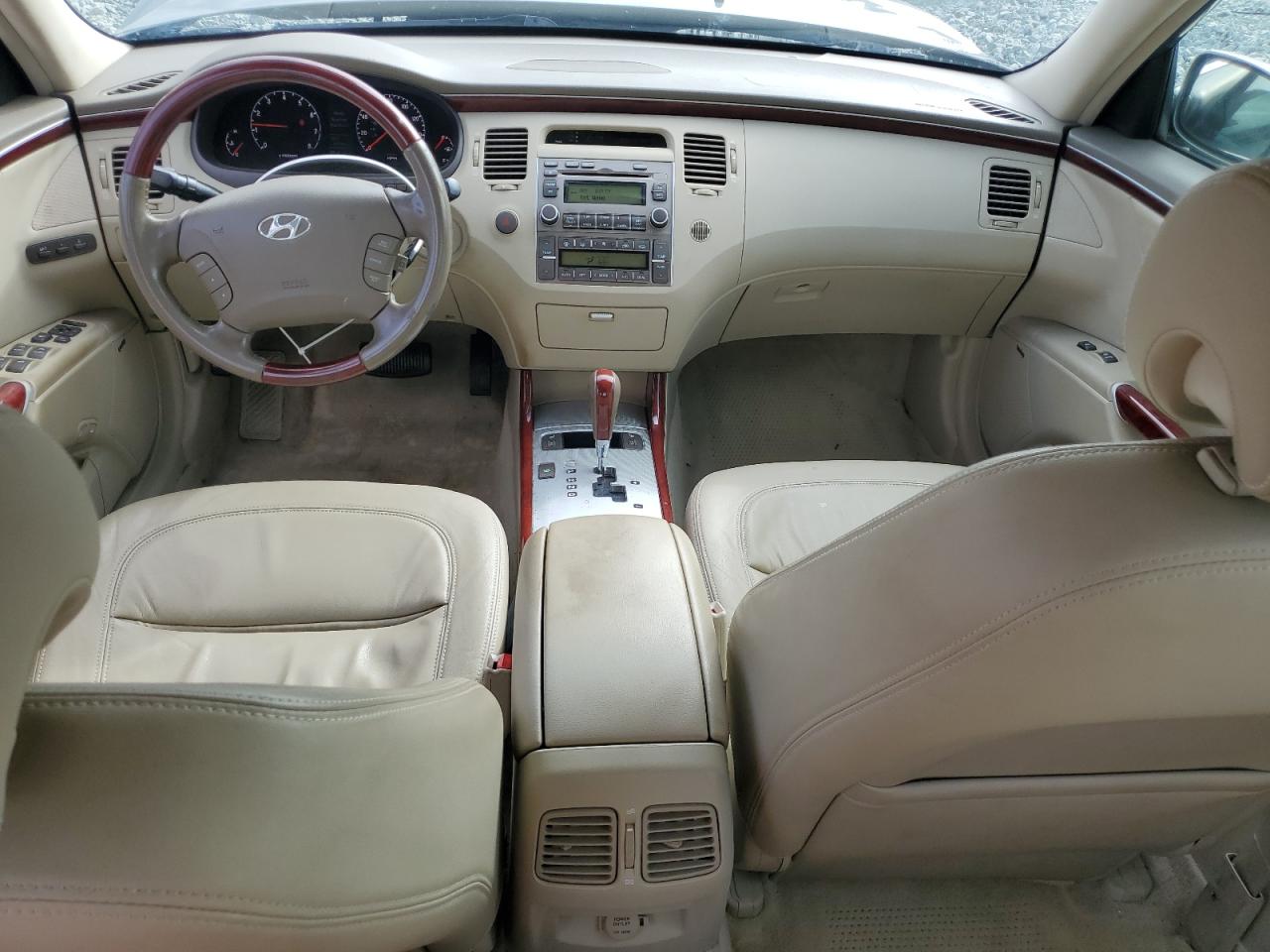 2008 Hyundai Azera Se VIN: KMHFC46F78A263463 Lot: 81938155