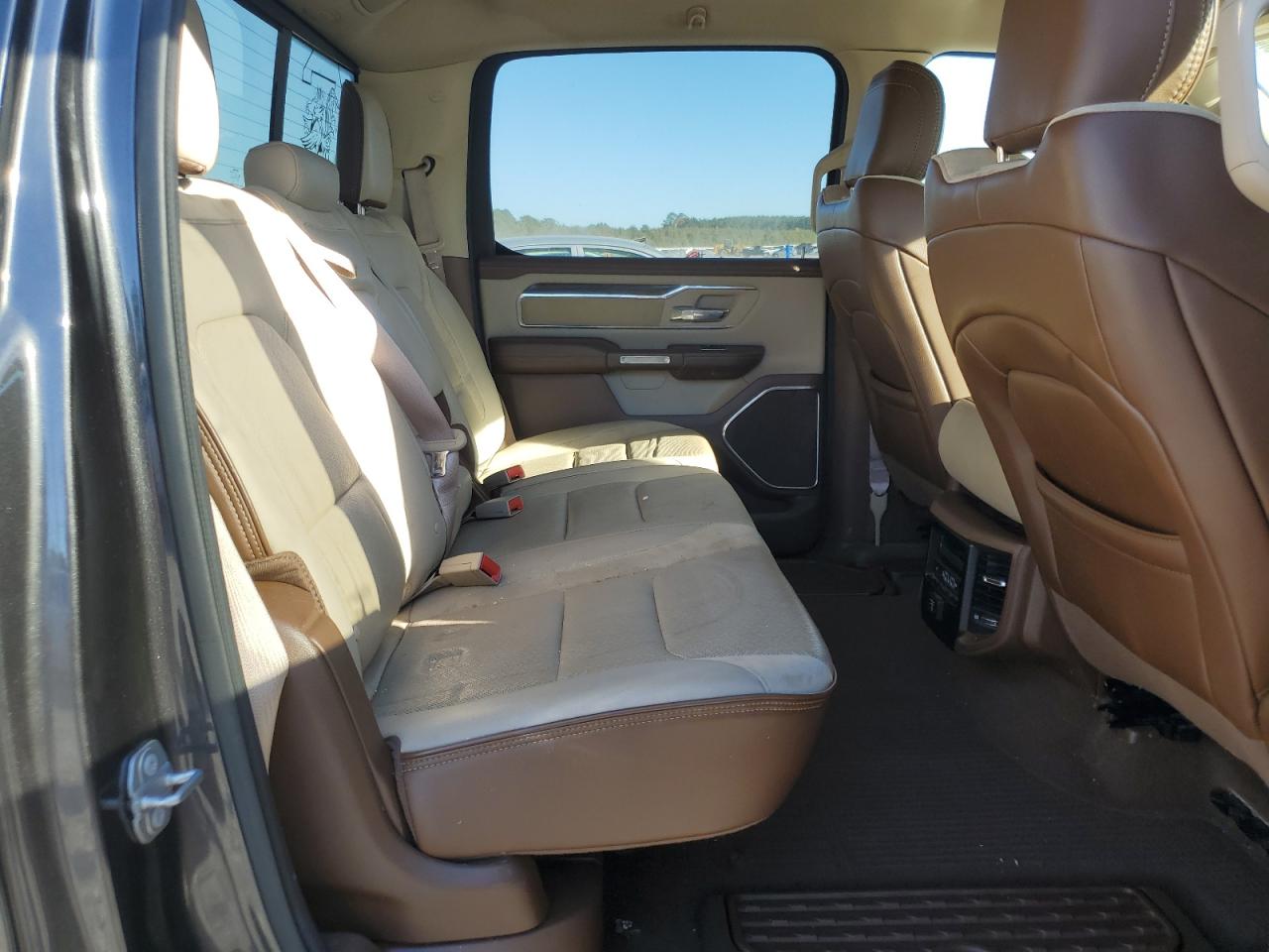 2019 Ram 1500 Laramie VIN: 1C6RREJT5KN655609 Lot: 82552445