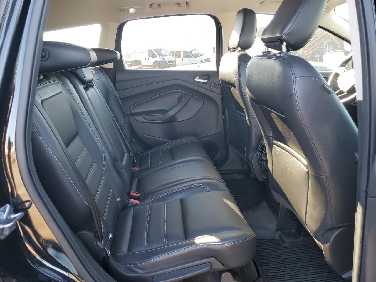 2018 Ford Escape Titanium VIN: 1FMCU9J92JUB31004 Lot: 86291005